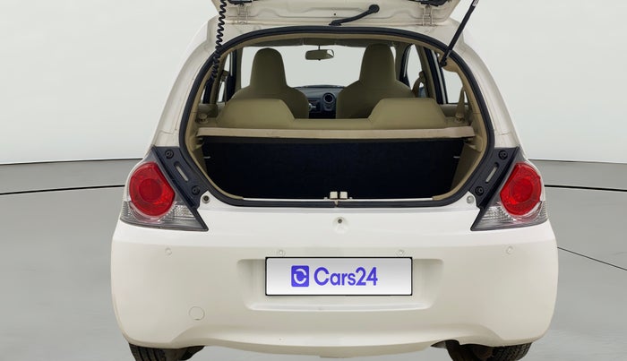 2015 Honda Brio S MT, Petrol, Manual, 20,156 km, Boot Open Zoomed View