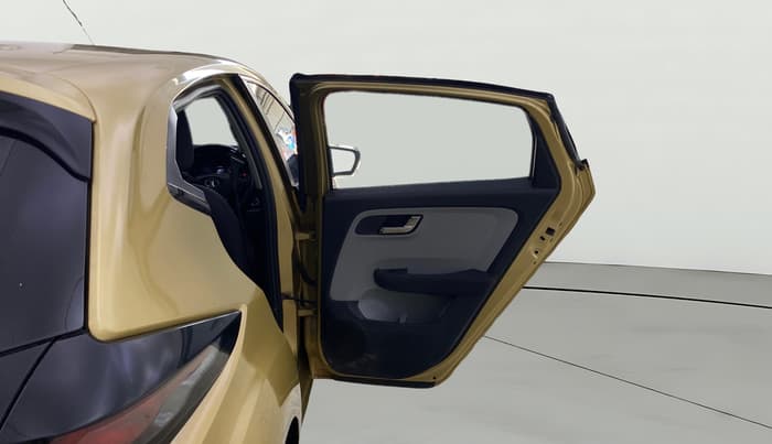 2020 Tata ALTROZ XZ PETROL, Petrol, Manual, 34,743 km, RHS Rear Door