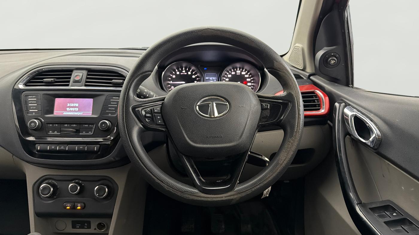 2018 Tata Tiago XZ PETROL, Petrol, Manual, 46,736 km, Steering Wheel Close Up