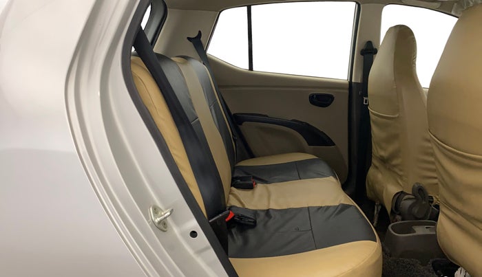 2016 Hyundai i10 MAGNA 1.1, Petrol, Manual, 43,175 km, Right Side Rear Door Cabin