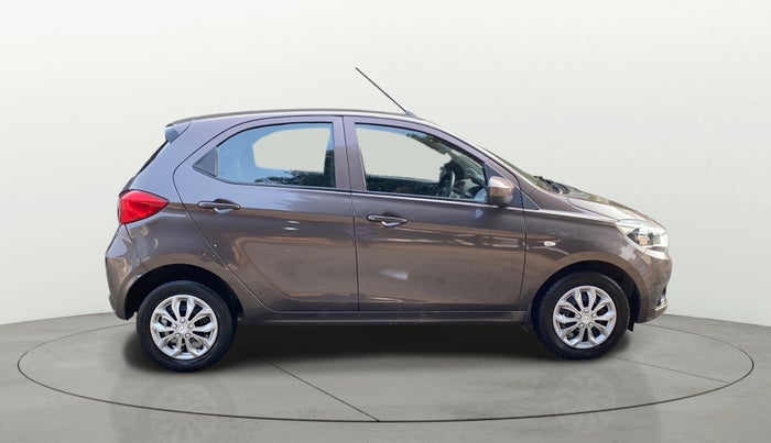2017 Tata Tiago XT PETROL, Petrol, Manual, 1,36,388 km, Right Side View