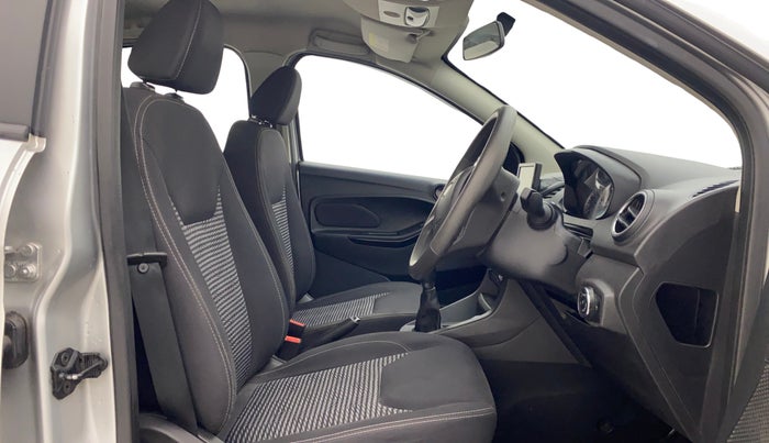 2019 Ford New Figo TITANIUM 1.2 PETROL MT, Petrol, Manual, 40,396 km, Right Side Front Door Cabin