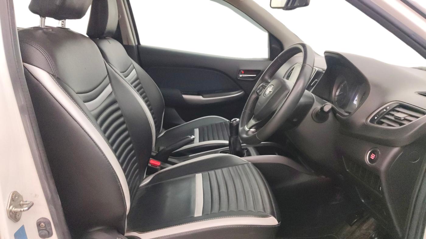 2020 Toyota Glanza V, Petrol, Manual, 56,794 km, Right Side Front Door Cabin