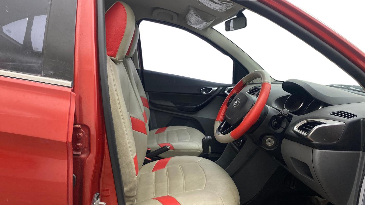 2019 Tata TIGOR XZ PLUS PETROL, Petrol, Manual, 1,26,891 km, Right Side Front Door Cabin