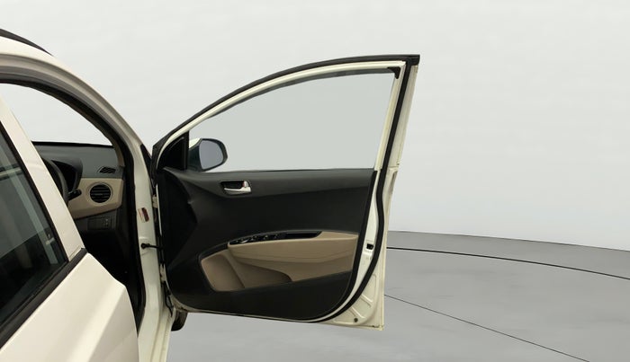 2019 Hyundai Grand i10 SPORTZ 1.2 KAPPA VTVT, Petrol, Manual, 77,045 km, RHS Front Door