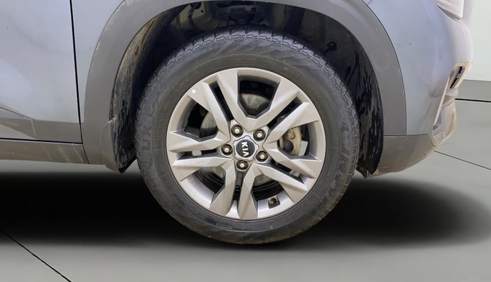 2020 KIA SELTOS HTX IVT 1.5 PETROL, Petrol, Automatic, 81,975 km, Right Front Wheel