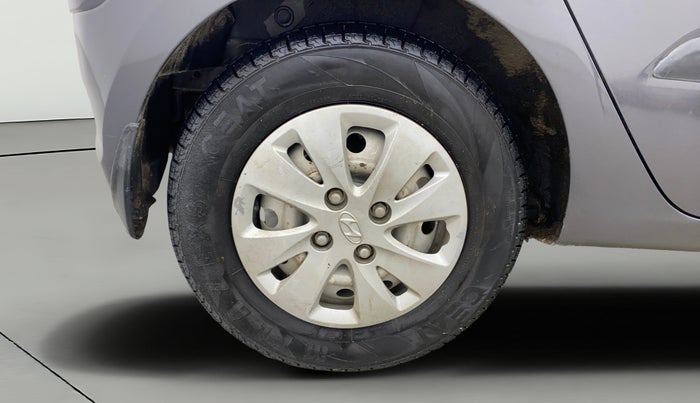 2013 Hyundai i10 ERA 1.1, Petrol, Manual, 34,186 km, Right Rear Wheel