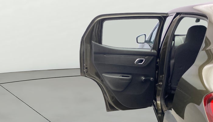 2018 Renault Kwid RXT 1.0 (O), Petrol, Manual, 32,879 km, LHS Rear Door