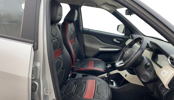 2022 Nissan MAGNITE XV MT, Petrol, Manual, 40,792 km, Right Side Front Door Cabin