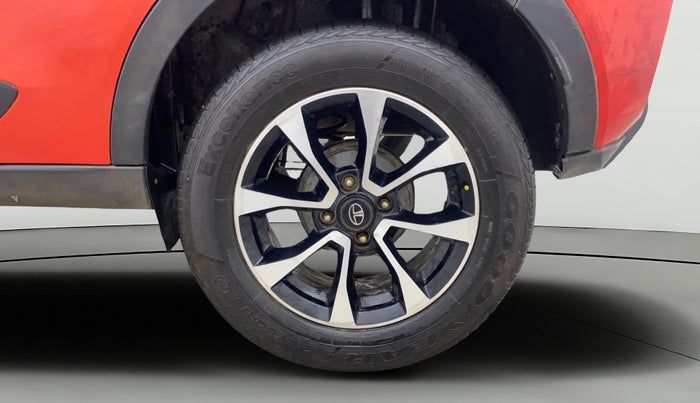 2020 Tata NEXON XZA PLUS (O) PETROL, Petrol, Automatic, 11,891 km, Left Rear Wheel