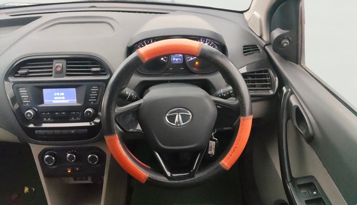 2018 Tata Tiago XT PETROL, Petrol, Manual, 54,381 km, Steering Wheel Close Up
