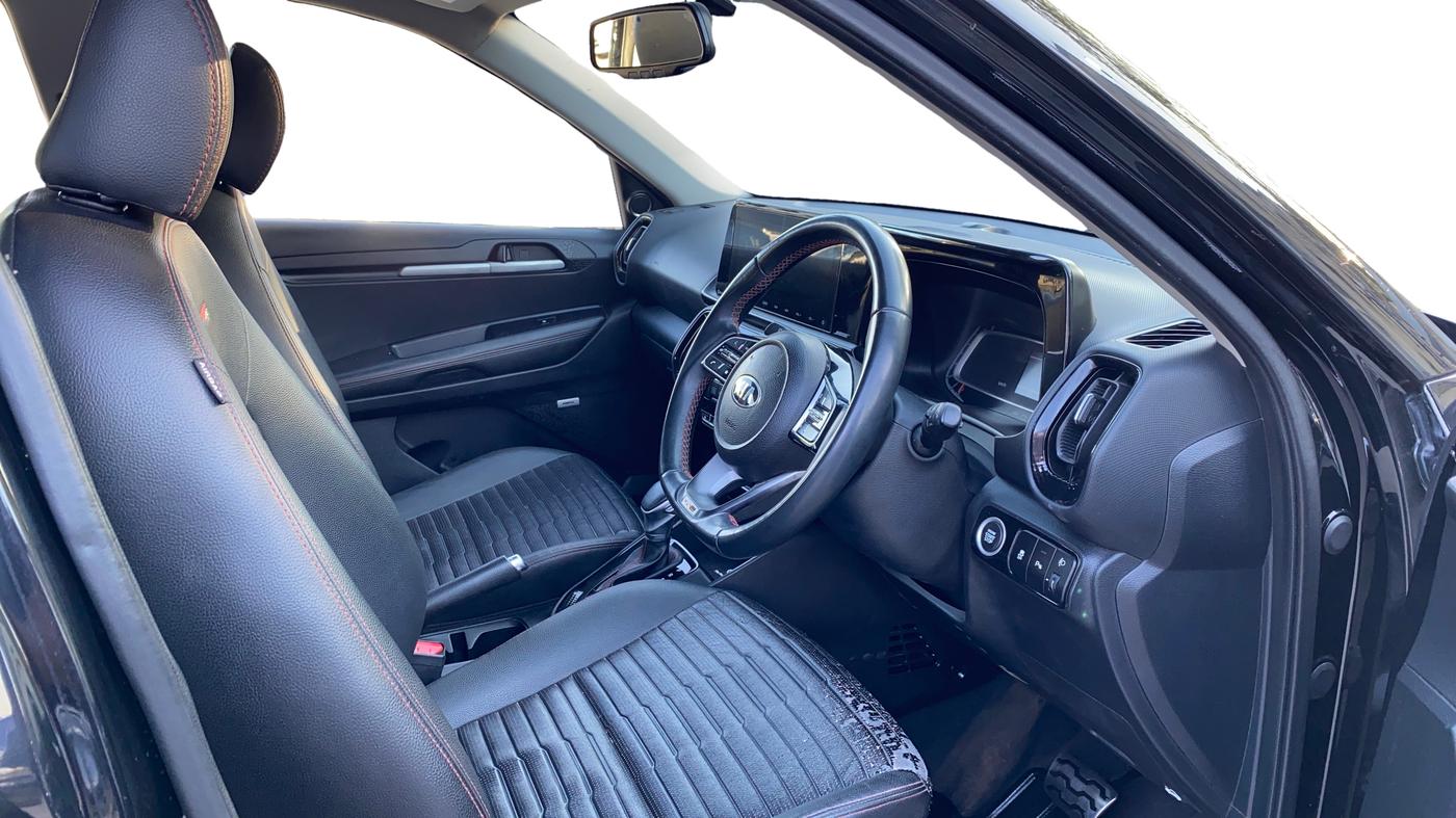 2020 KIA SONET GTX PLUS 1.0 DCT, Petrol, Automatic, 56,786 km, Right Side Front Door Cabin