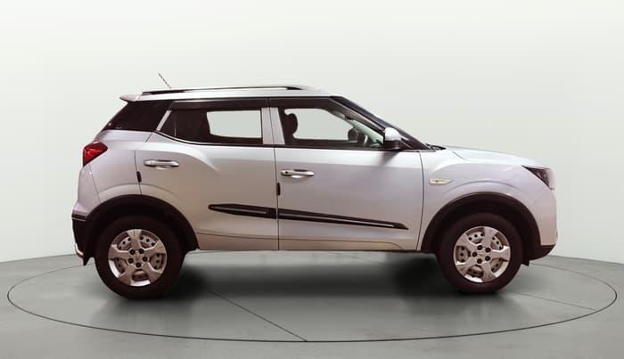 2019 Mahindra XUV300 W4 1.5 DIESEL, Diesel, Manual, 54,452 km, Right Side View