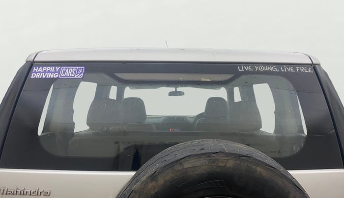 2016 Mahindra TUV300 T4 PLUS, Diesel, Manual, 1,08,591 km, Rear Windshield