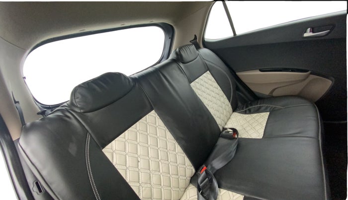 2019 Hyundai Grand i10 SPORTZ 1.2 KAPPA VTVT, Petrol, Manual, 38,471 km, Right Side Rear Door Cabin