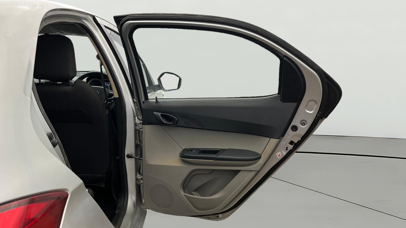 2017 Tata Tiago XZA PETROL, Petrol, Automatic, 73,472 km, RHS Rear Door