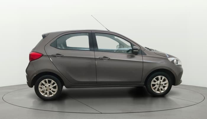 2018 Tata Tiago XZA PLUS PETROL, Petrol, Automatic, 1,04,525 km, Right Side View