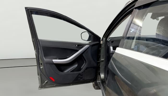 2021 Tata NEXON XM SUNROOF DIESEL, Diesel, Manual, 77,764 km, LHS Front Door