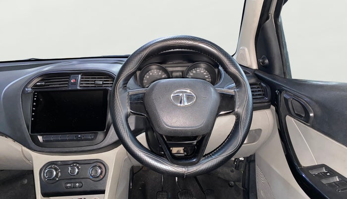 2018 Tata Tiago XM DIESEL, Diesel, Manual, 1,19,988 km, Steering Wheel Close Up