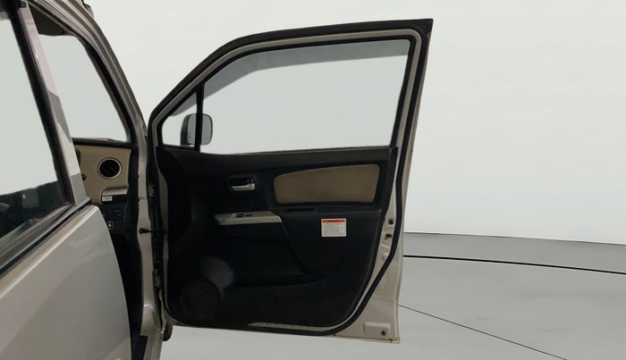 2018 Maruti Wagon R 1.0 LXI CNG, CNG, Manual, 79,463 km, RHS Front Door