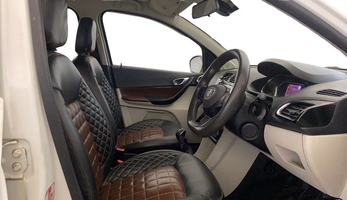2022 Tata TIGOR XZ PLUS CNG, CNG, Manual, 55,095 km, Right Side Front Door Cabin