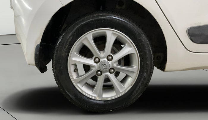 2014 Hyundai Grand i10 ASTA AT 1.2 KAPPA VTVT, Petrol, Automatic, 37,475 km, Right Rear Wheel