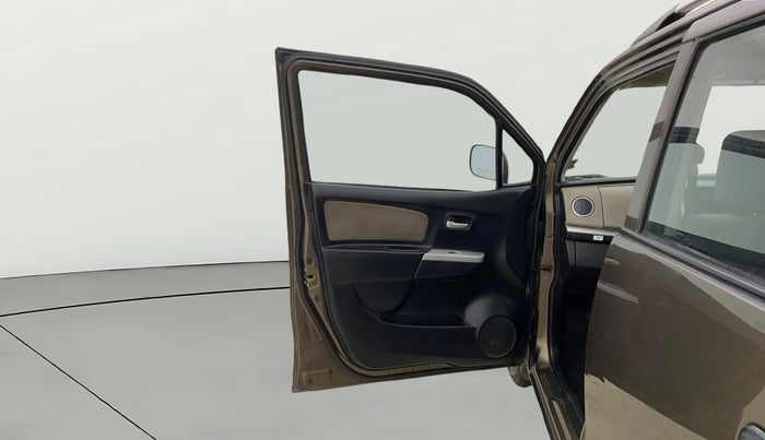 2015 Maruti Wagon R 1.0 LXI CNG, CNG, Manual, 1,10,768 km, LHS Front Door