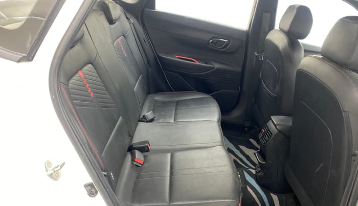 2022 Hyundai NEW I20 N LINE N6 1.0 TURBO GDI IMT, Petrol, Manual, 43,026 km, Right Side Rear Door Cabin