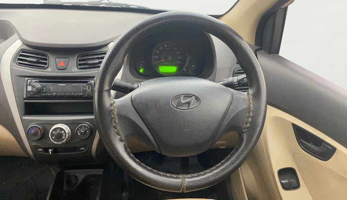 2015 Hyundai Eon ERA +, Petrol, Manual, 64,357 km, Steering Wheel Close Up