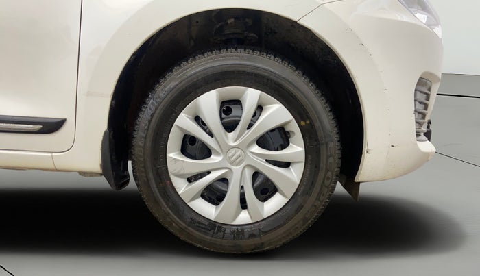 2024 Maruti Swift VXI CNG, CNG, Manual, 12,618 km, Right Front Wheel