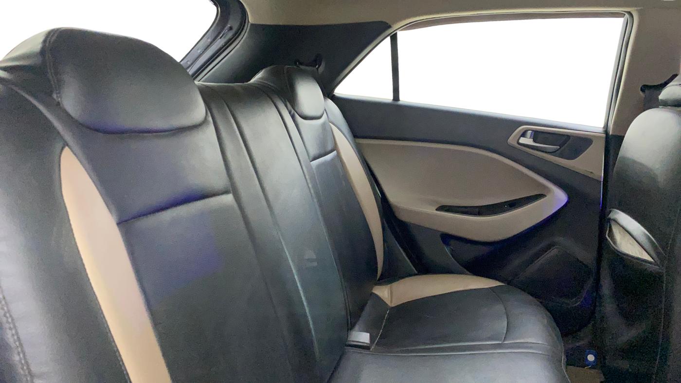 2018 Hyundai Elite i20 ASTA 1.2  CVT, Petrol, Automatic, 63,831 km, Right Side Rear Door Cabin