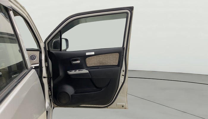 2017 Maruti Wagon R 1.0 VXI (O) AMT, Petrol, Automatic, 21,258 km, RHS Front Door