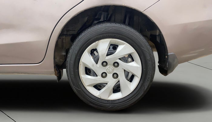 2014 Honda Amaze 1.5L I-DTEC S, Diesel, Manual, 1,19,244 km, Left Rear Wheel