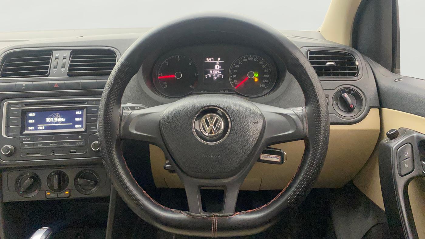 2017 Volkswagen Ameo COMFORTLINE 1.5 AT, Diesel, Automatic, 89,547 km, Steering Wheel Close Up