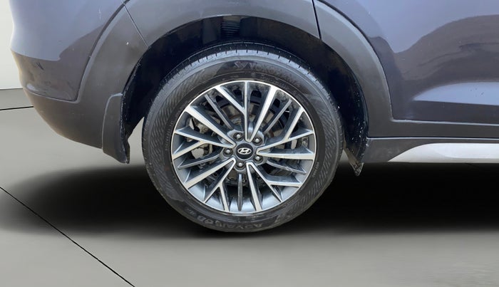 2021 Hyundai Tucson GLS 2WD AT PETROL, Petrol, Automatic, 83,796 km, Right Rear Wheel