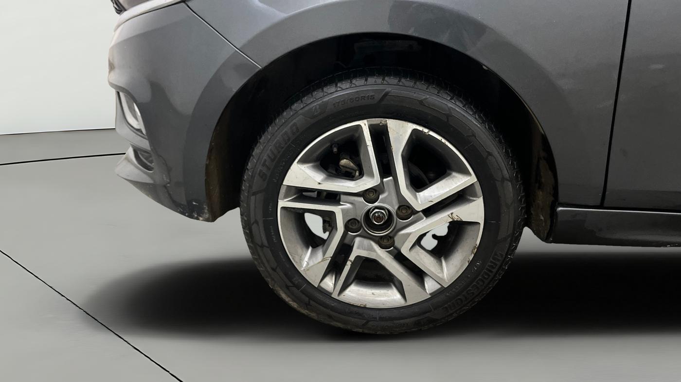 2022 Tata TIGOR XZA PLUS PETROL, Petrol, Automatic, 40,880 km, Left Front Wheel