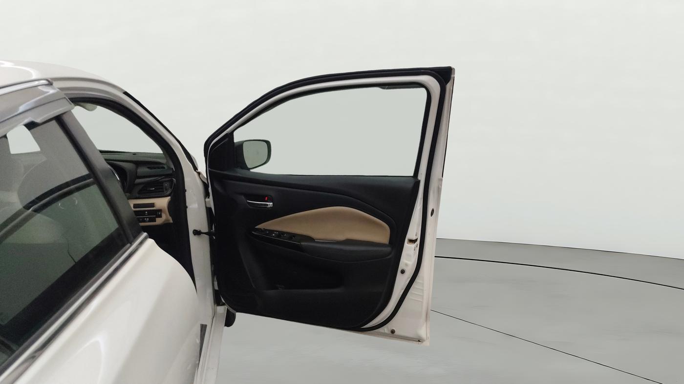 2024 Toyota Glanza G E-CNG, CNG, Manual, 41,375 km, RHS Front Door