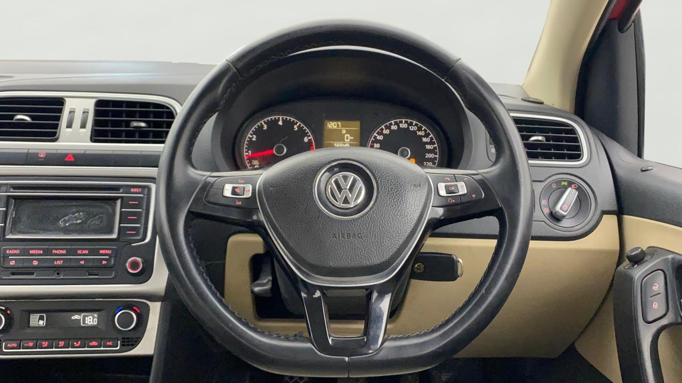 2015 Volkswagen Polo HIGHLINE1.2L, Petrol, Manual, 56,544 km, Steering Wheel Close Up