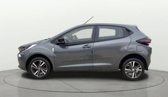 2022 Tata ALTROZ XZ PETROL, Petrol, Manual, 29,714 km, Left Side