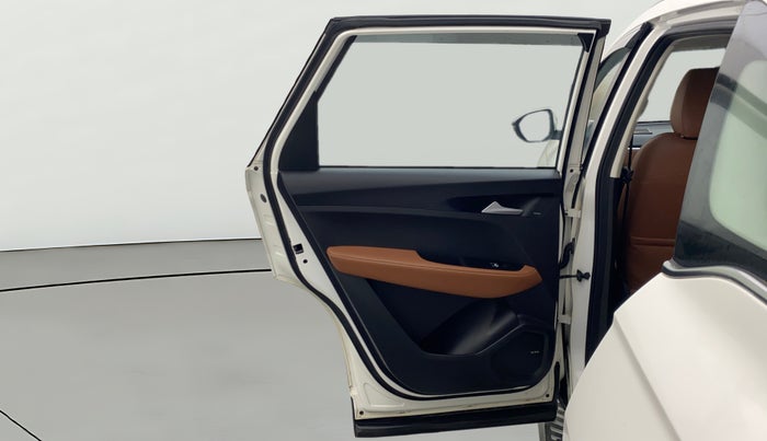 2021 MG HECTOR PLUS SHARP 2.0 DIESEL TURBO MT 6-STR, Diesel, Manual, 72,170 km, LHS Rear Door