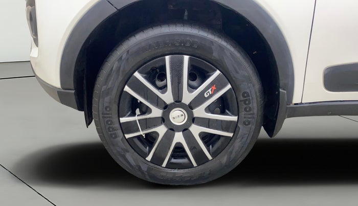 2022 Tata NEXON XM DIESEL, Diesel, Manual, 73,242 km, Left Front Wheel