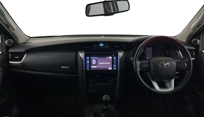 2018 Toyota Fortuner 2.8 4X2 MT, Diesel, Manual, 88,392 km, Dashboard