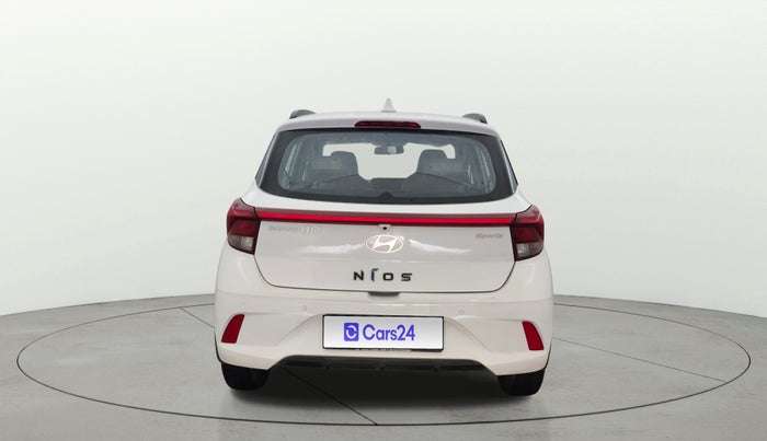 2023 Hyundai GRAND I10 NIOS SPORTZ 1.2 KAPPA VTVT, Petrol, Manual, 25,117 km, Back/Rear