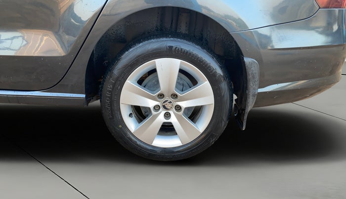 2017 Skoda Rapid AMBITION 1.5 TDI AT, Diesel, Automatic, 86,305 km, Left Rear Wheel