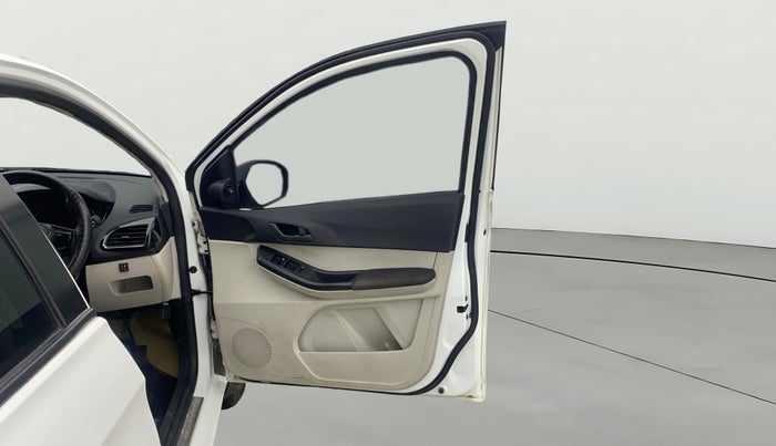 2023 Tata TIGOR XZ CNG, CNG, Manual, 40,968 km, RHS Front Door