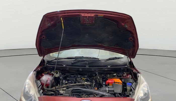 2019 Ford Figo Aspire TITANIUM 1.2 PETROL, Petrol, Manual, 1,14,033 km, Open Bonet