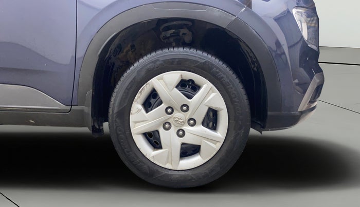 2020 Hyundai VENUE S 1.2, Petrol, Manual, 59,069 km, Right Front Wheel