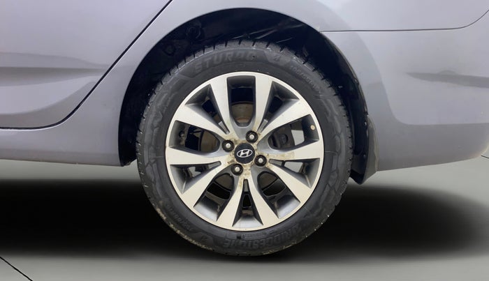 2014 Hyundai Verna FLUIDIC 1.6 VTVT SX, Petrol, Manual, 67,722 km, Left Rear Wheel