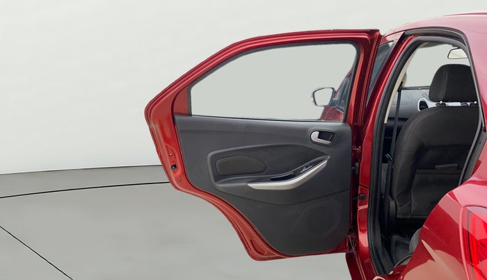 2016 Ford New Figo TITANIUM 1.2 PETROL MT, Petrol, Manual, 28,837 km, LHS Rear Door