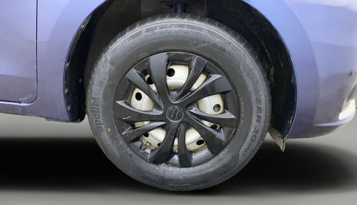 2020 Maruti Dzire LXI, CNG, Manual, 32,076 km, Right Front Wheel